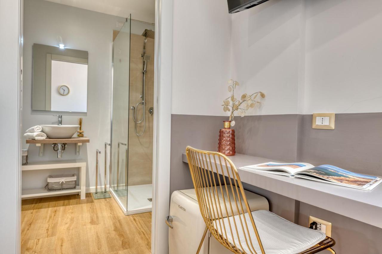 Izzhome Corso76 Cagliari Bagian luar foto