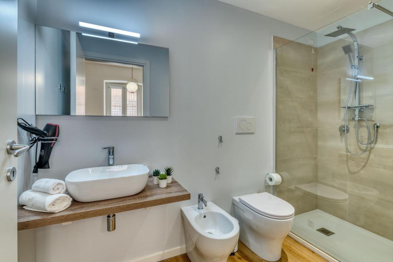 Izzhome Corso76 Cagliari Bagian luar foto