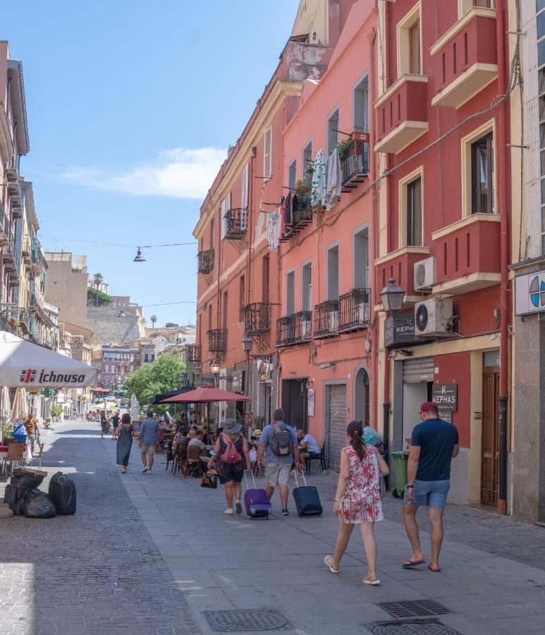 Izzhome Corso76 Cagliari Bagian luar foto